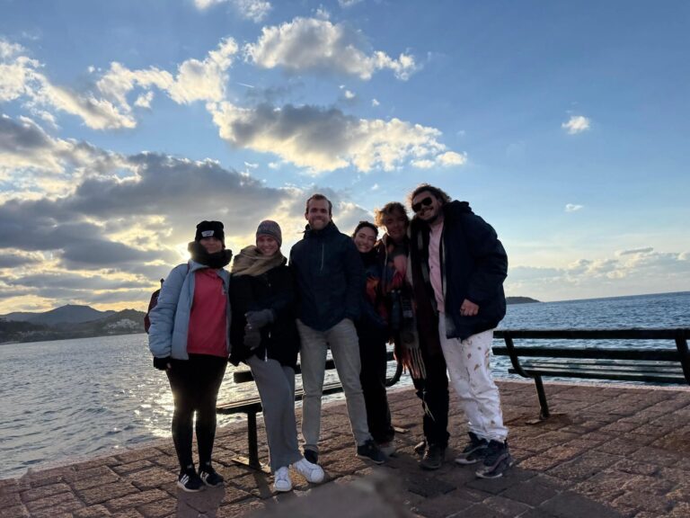 helpers on lesbos